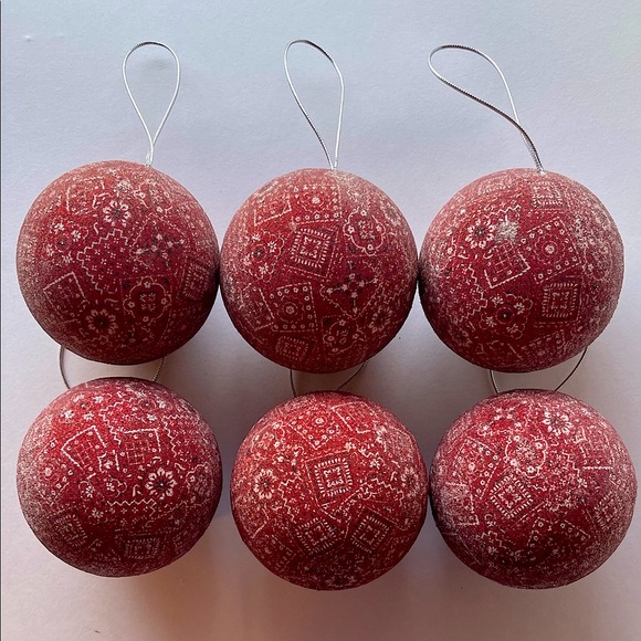 Red Bandana Holiday Ornament Set- (6 pcs) - Picture 1 of 5